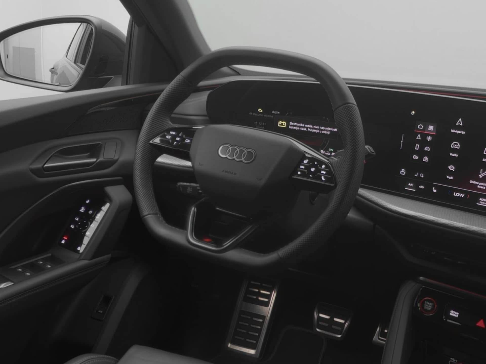 Audi Q5 Sportback edition one