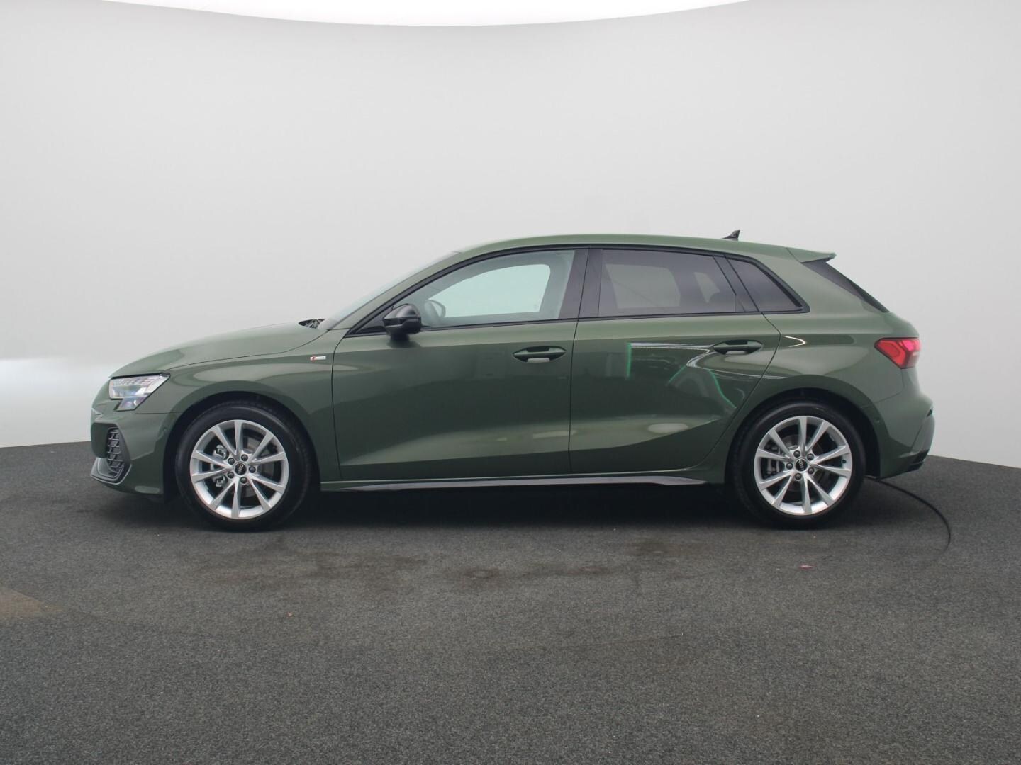 Bild über Audi A3 Sportback TFSI 110 kW S tronic - für weitere Informationen kontaktieren Sie den Audi Partner