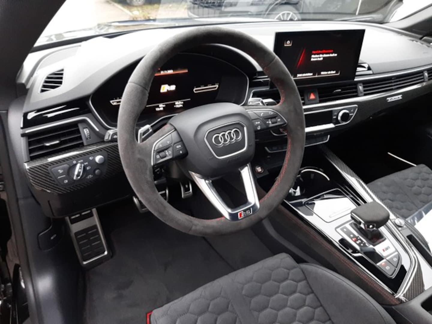 Bild über Audi RS 5 Sportback TFSI quattro tiptronic - für weitere Informationen kontaktieren Sie den Audi Partner
