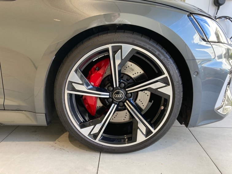 Audi RS 5 Coupé RS 5 Coupé 331(450) kW(PS) tiptronic for more details contact your dealer