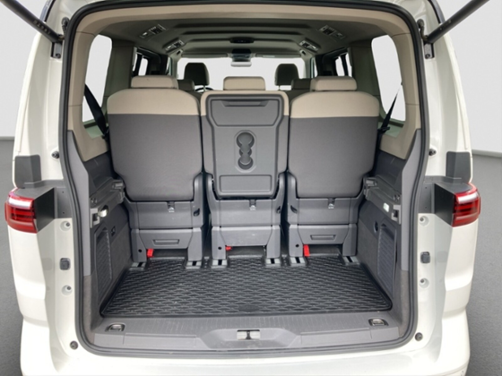 Volkswagen Multivan Langversion – Bild 18