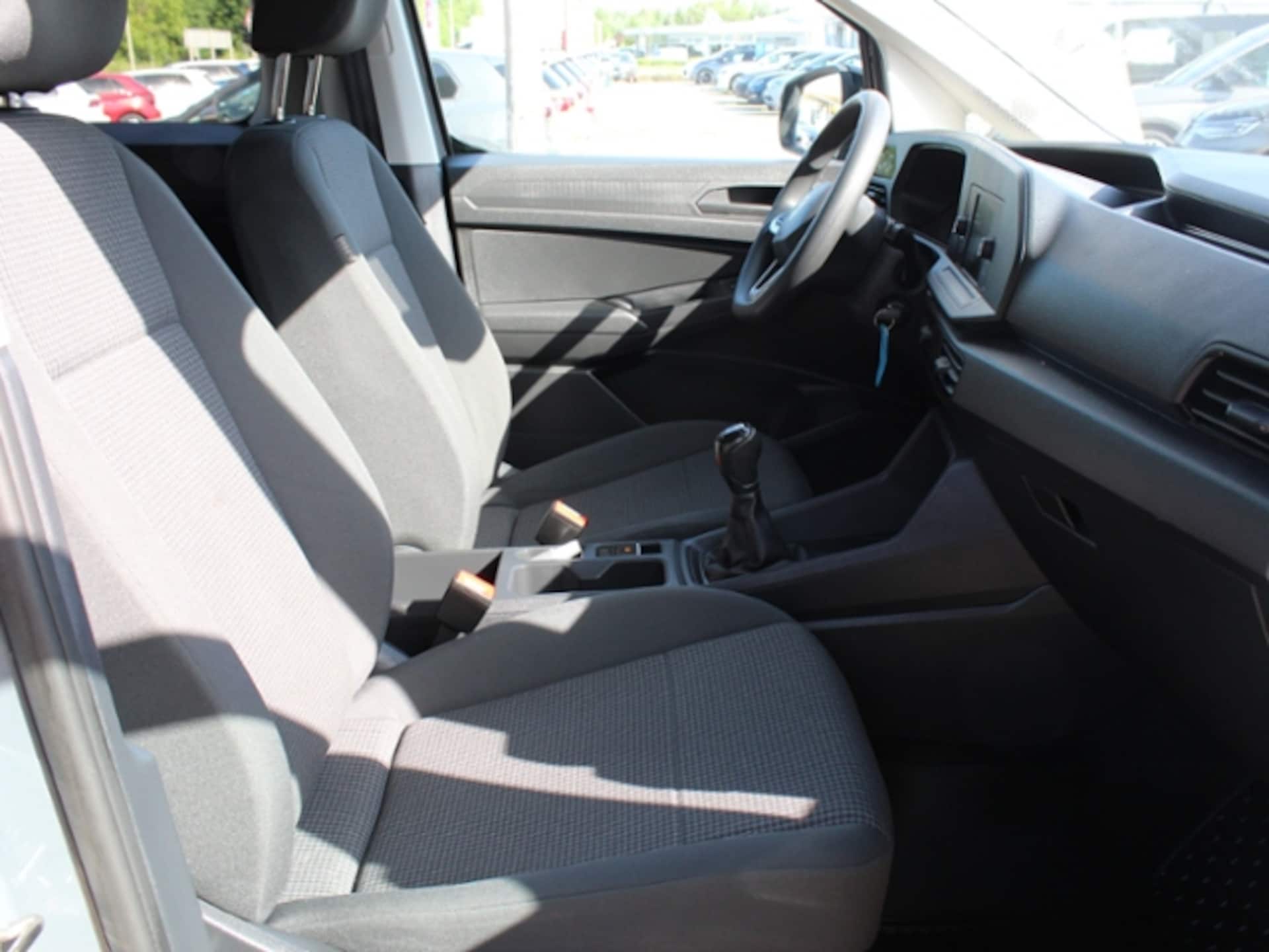 Volkswagen Caddy Maxi Kombi Basis-Modell
