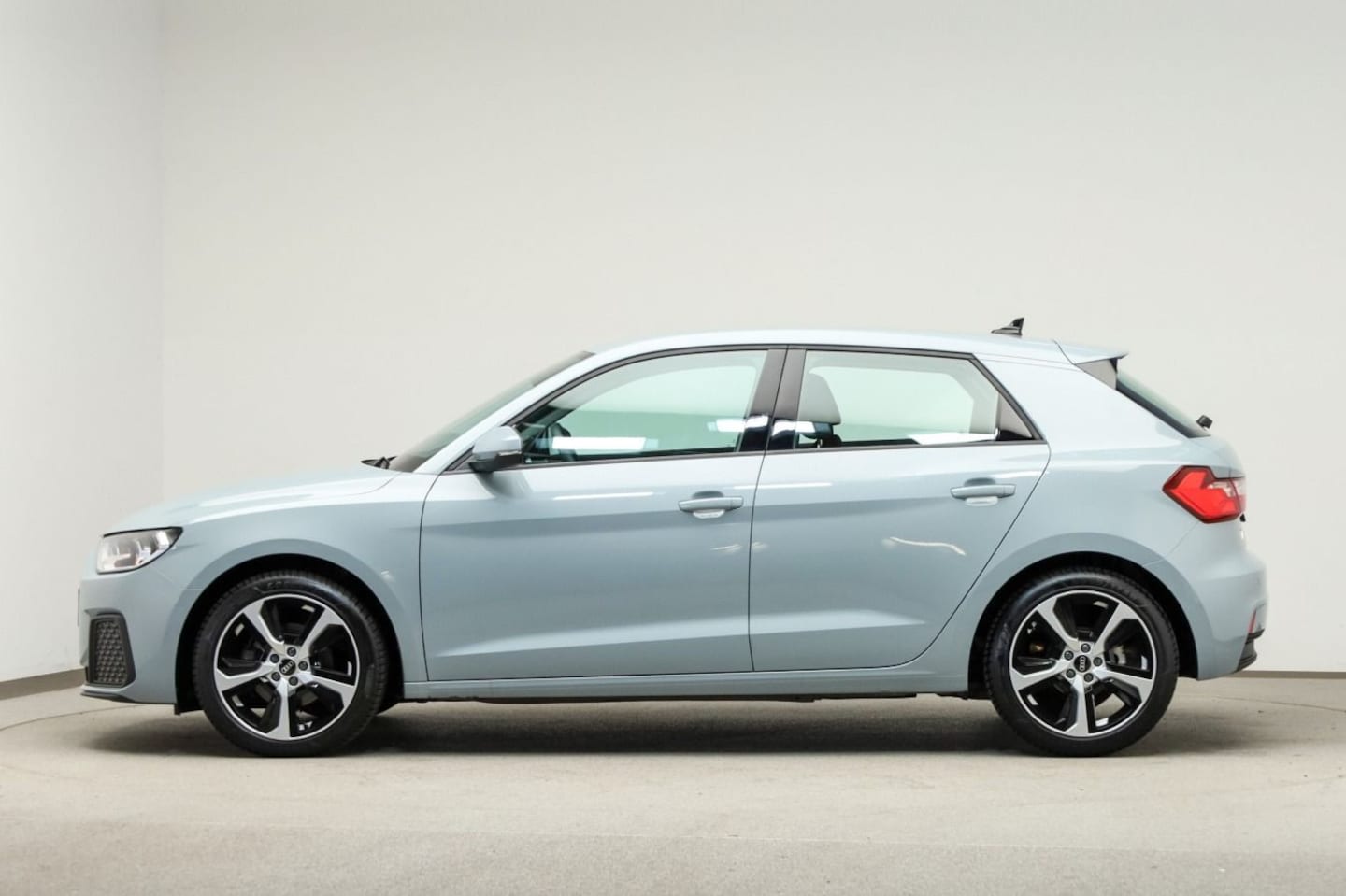 Bild über Audi A1 Sportback 30 TFSI S tronic - für weitere Informationen kontaktieren Sie den Audi Partner