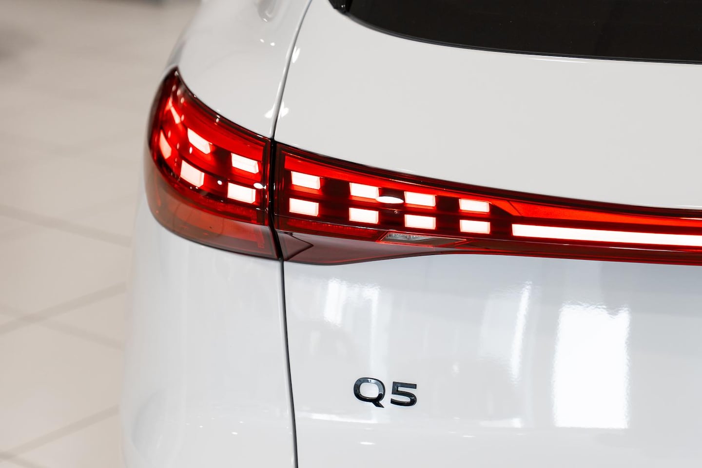 Image about Audi Q5 SUV TDI quattro 150 kW sport