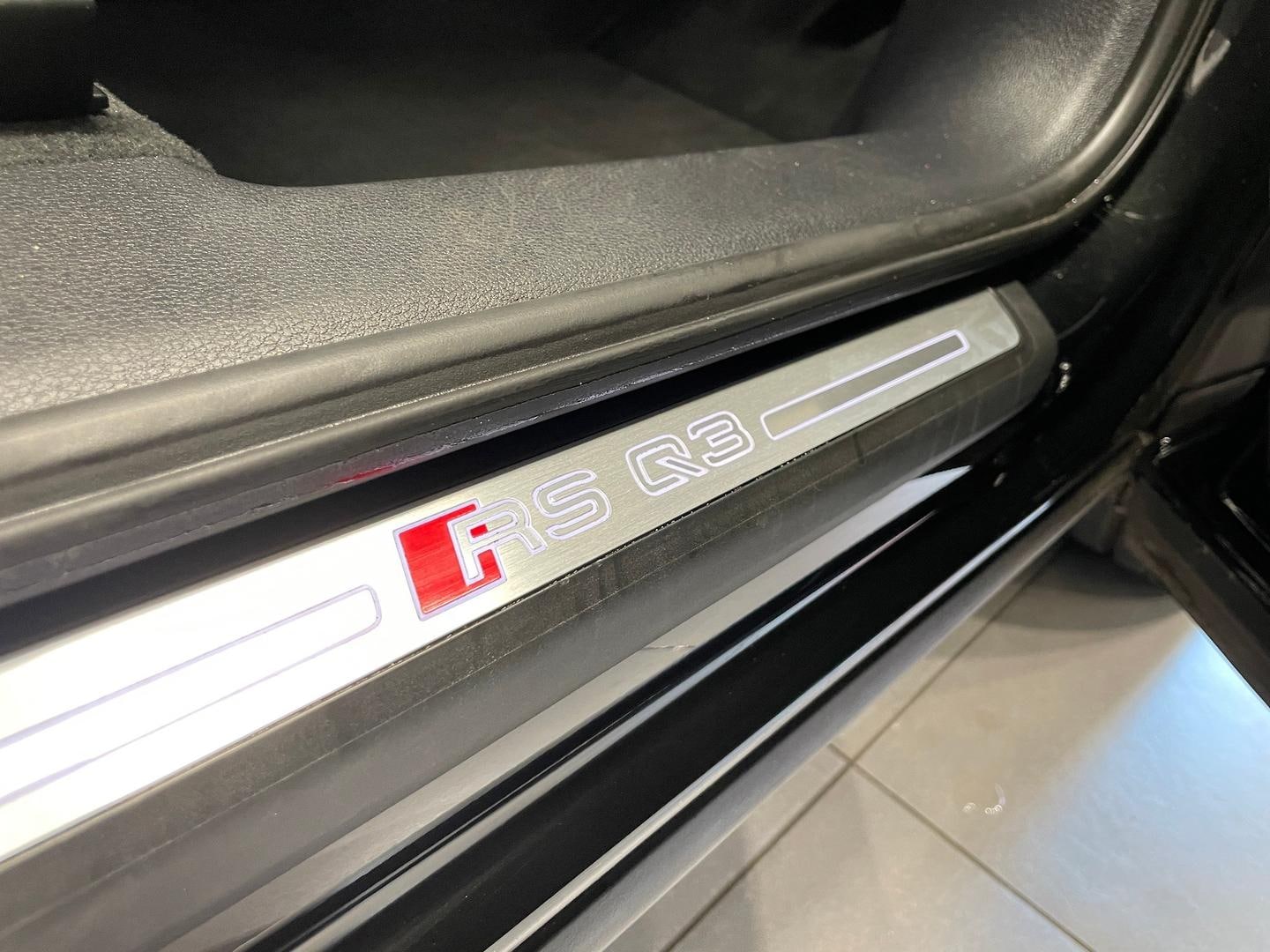 Image about Audi RS Q3 TFSI quattro S tronic