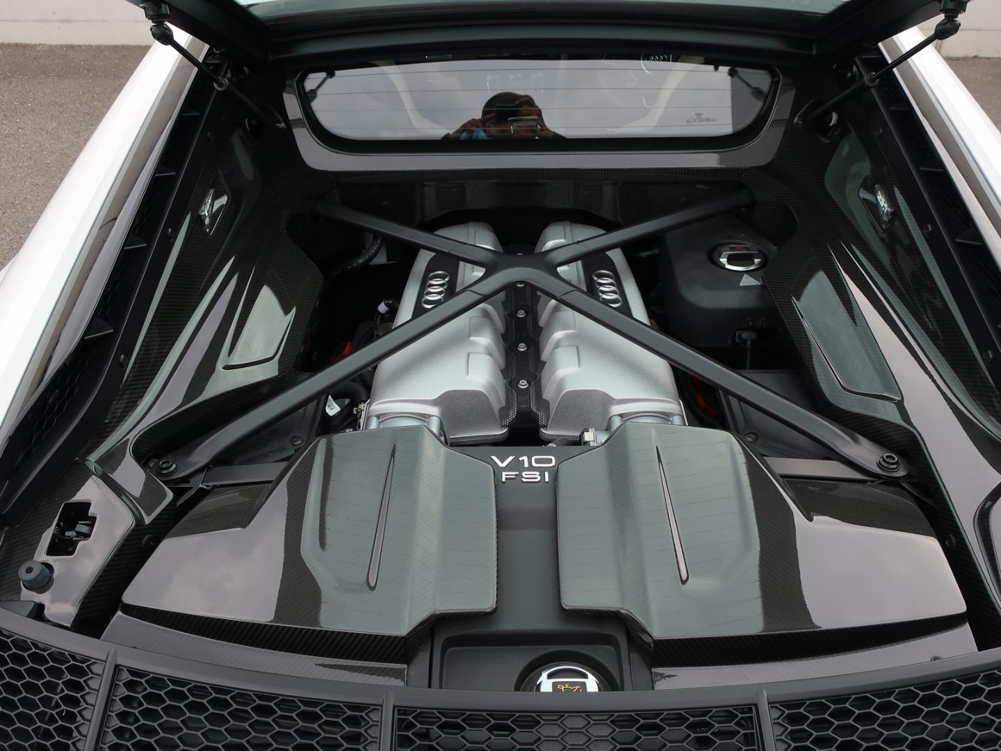 Image about Audi R8 Coupé R8 Coupe V10 performance quattro 456(620) kW(PS) S tronic