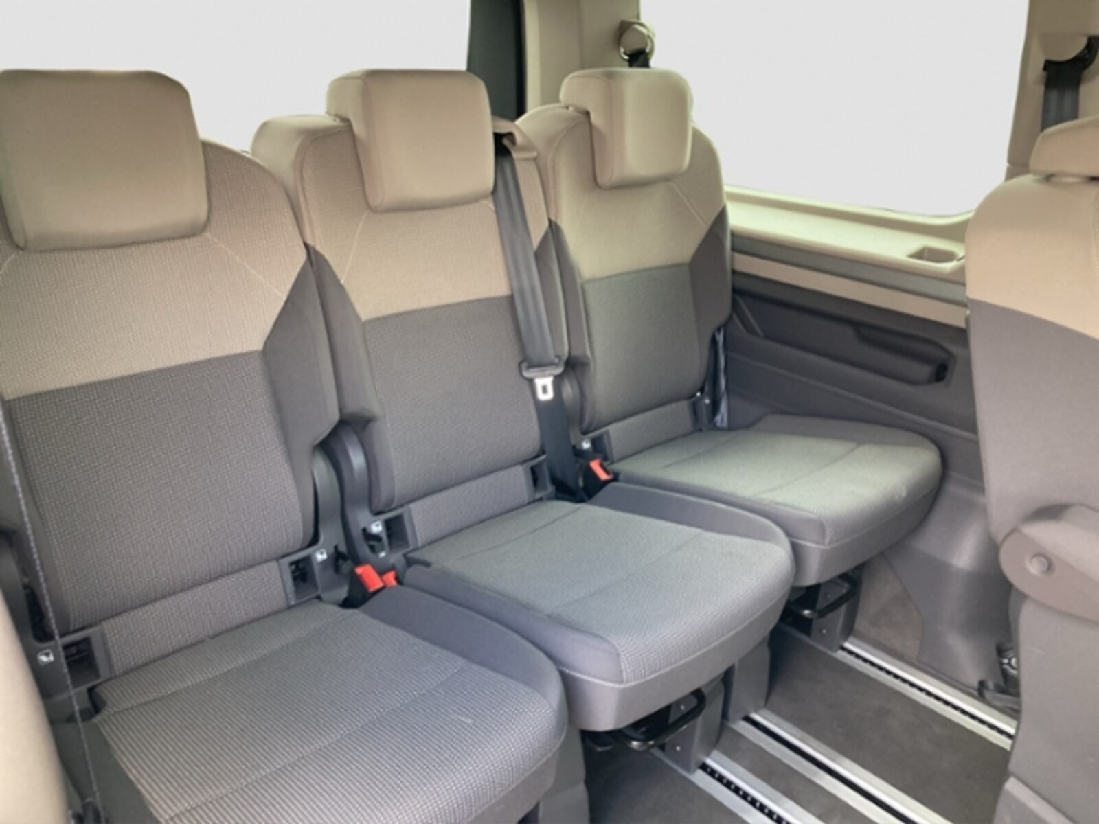 Volkswagen Multivan Langversion – Bild 19