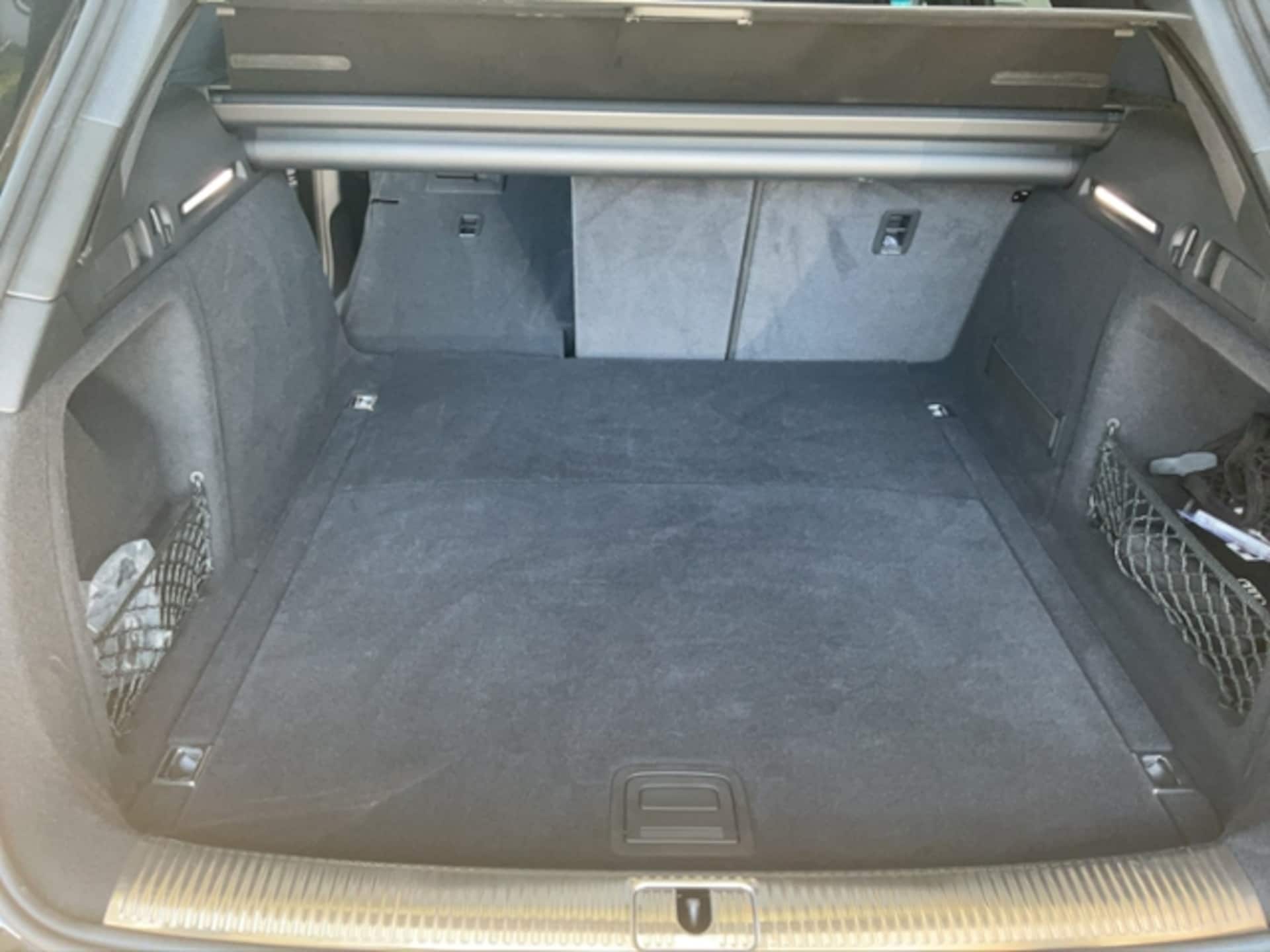 Audi A4 Avant S line