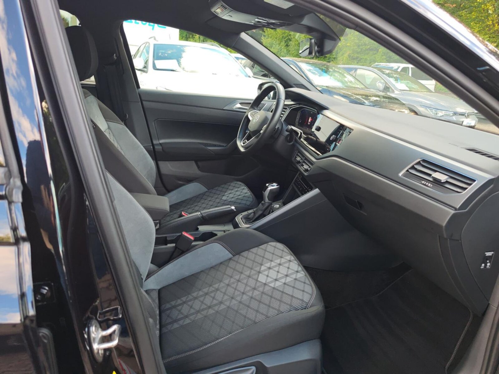 Volkswagen Polo – Bild 12