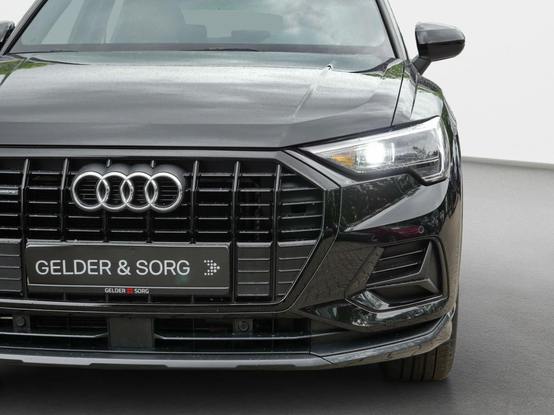 Audi Q3 SUV advanced