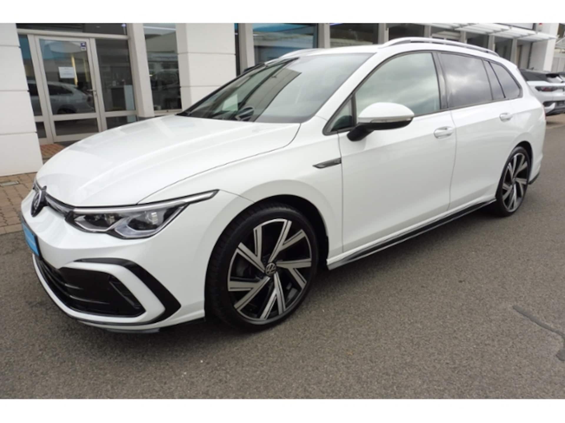 Volkswagen Golf Variant R-Line