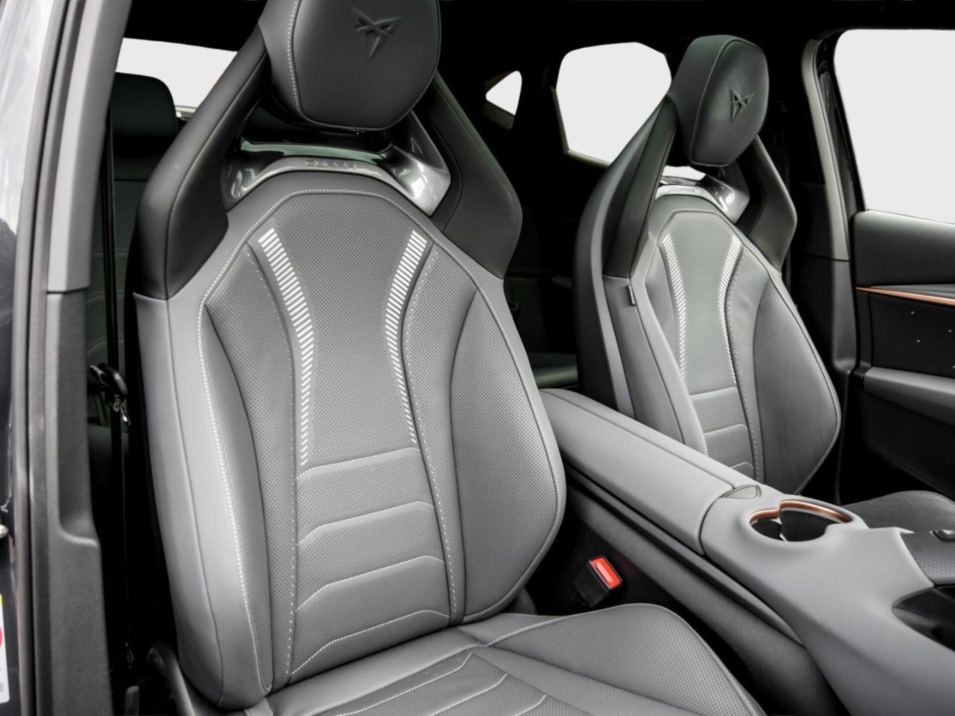 CUPRA Tavascan VZ