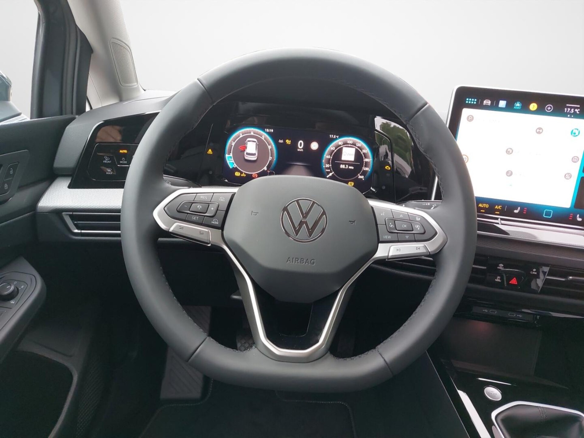Volkswagen Golf Style