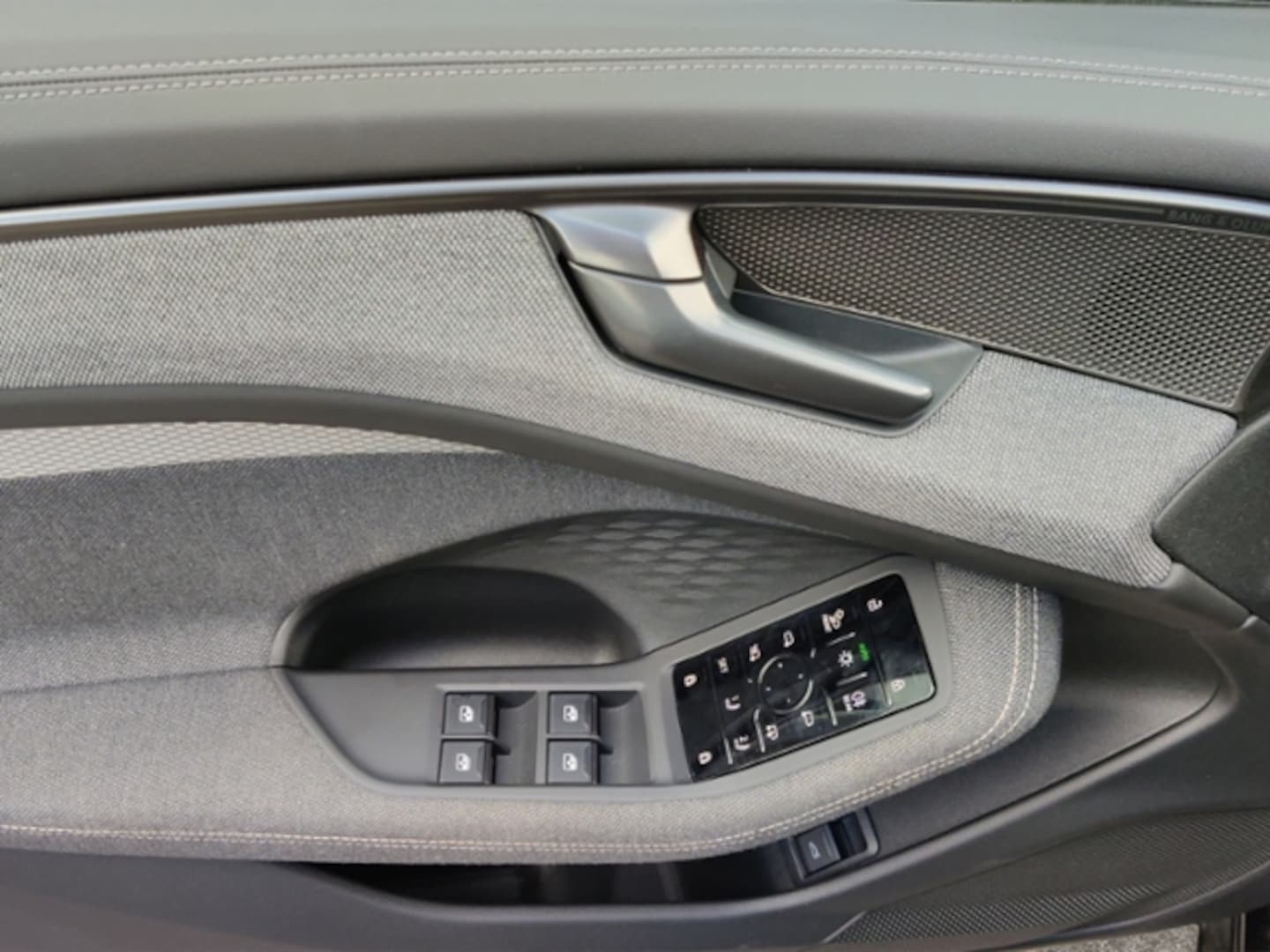 Bild über Audi A6 Avant edition one TDI quattro 150 kW S tronic - für weitere Informationen kontaktieren Sie den Audi Partner
