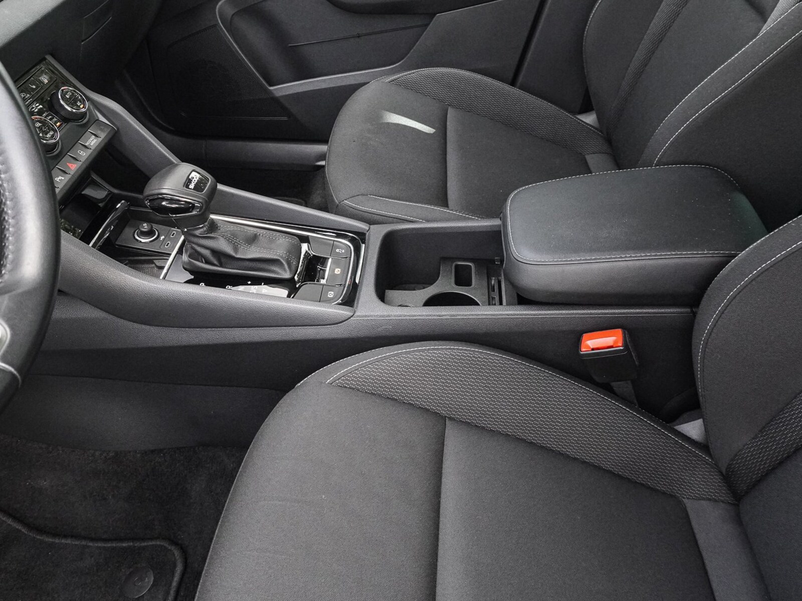 Škoda Karoq – Bild 15