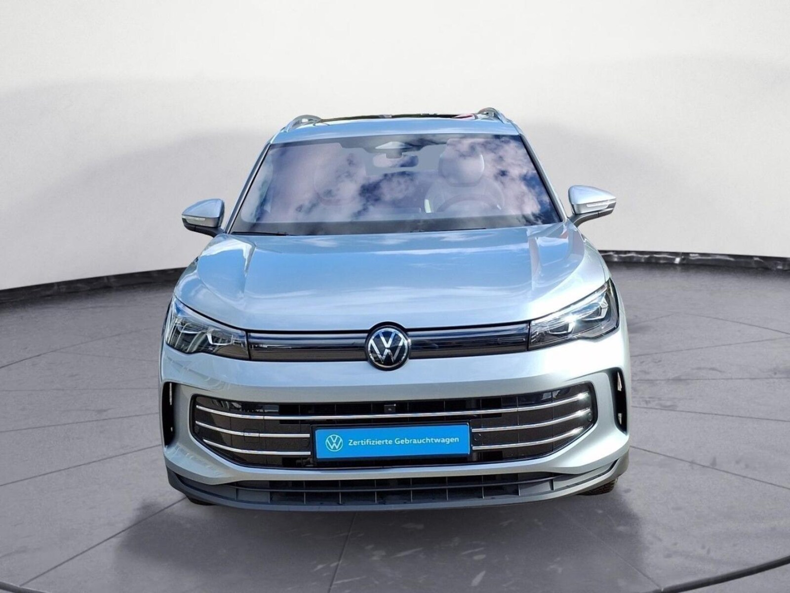 Volkswagen Tiguan – Bild 8