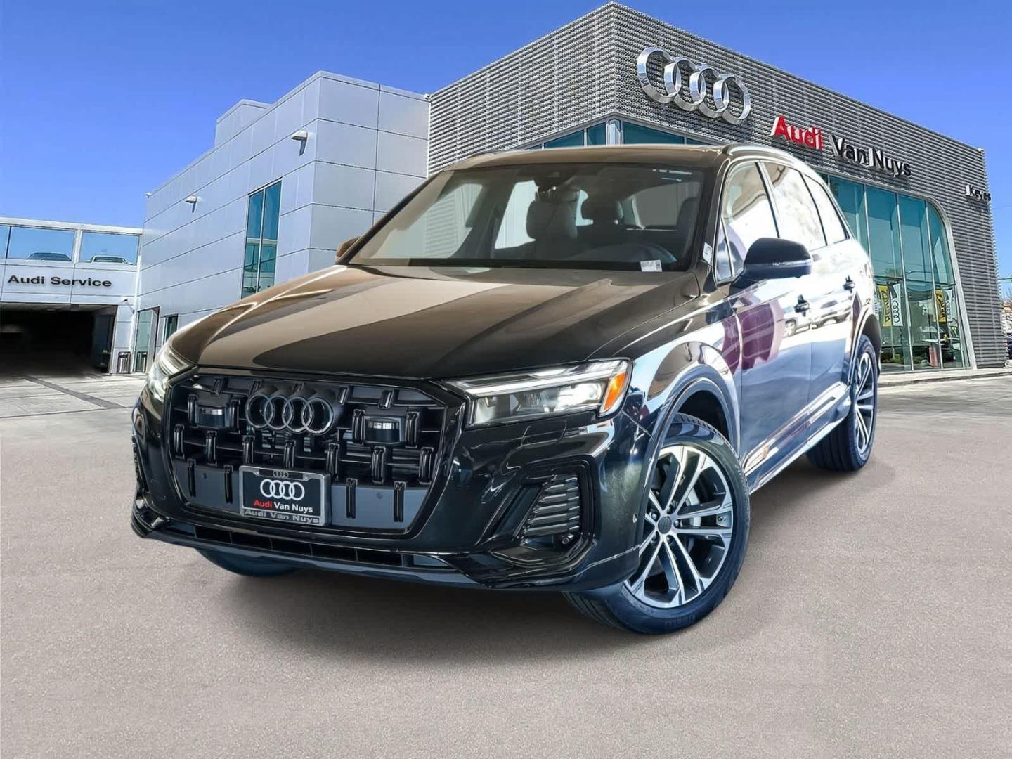 2026 Audi Q7 45 Premium Plus quattro Tiptronic's photo