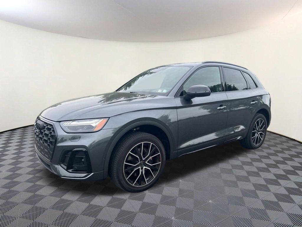2023 Audi SQ5 Prestige's photo