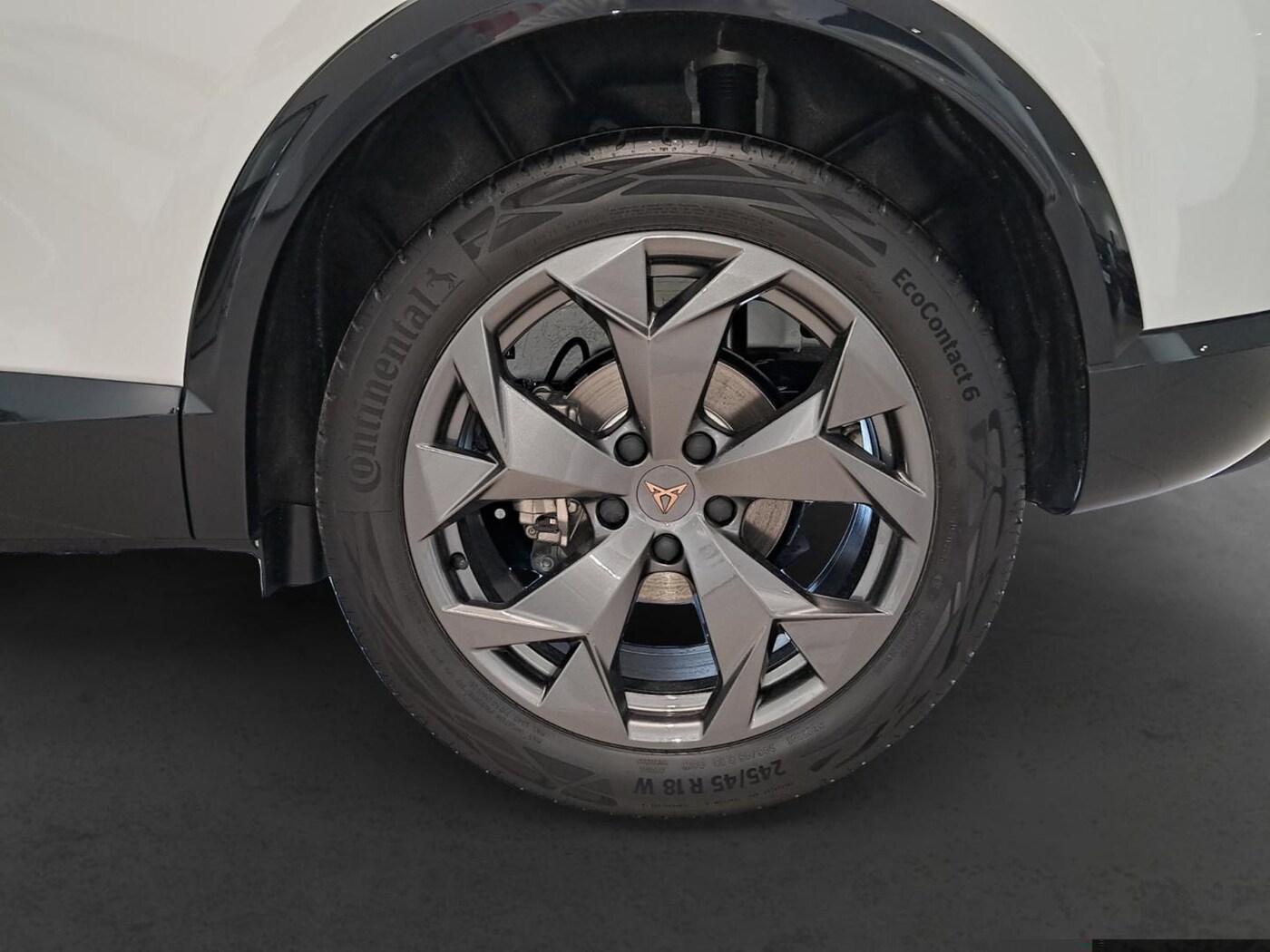 CUPRA Formentor 1.5 eTSI DSG 110 kW (150 CV) — photo 8