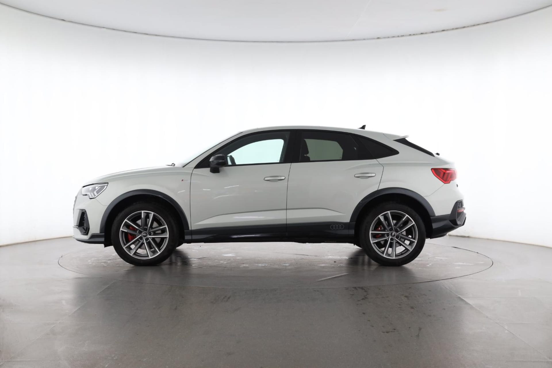 Audi Q3 Sportback S line