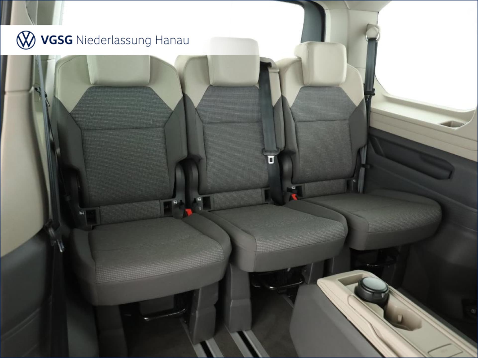 Volkswagen Multivan Basis-Modell