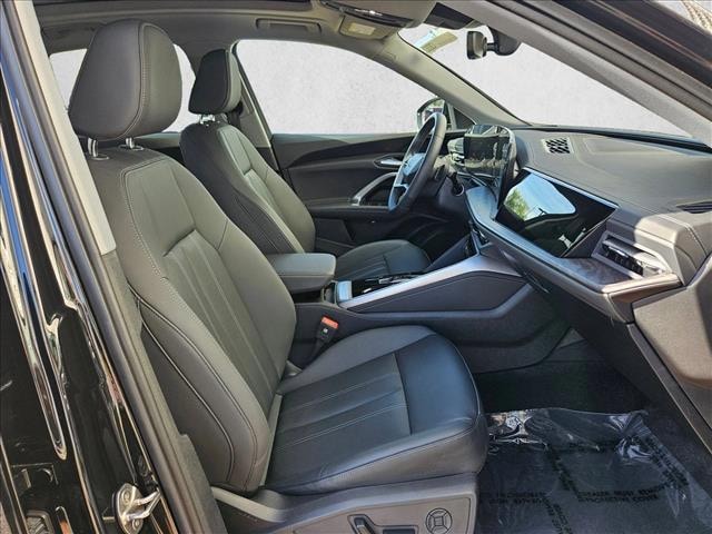 2025 Audi Q5 Premium - Photo 25