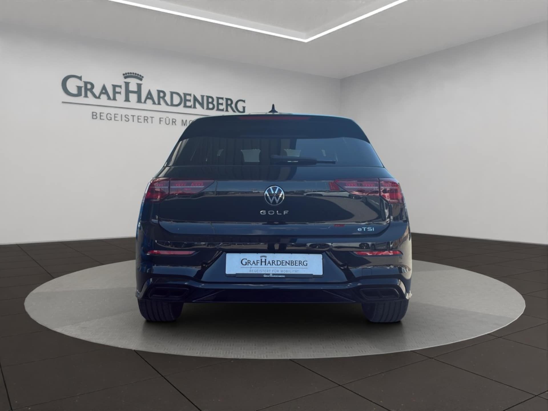 Volkswagen Golf R-Line