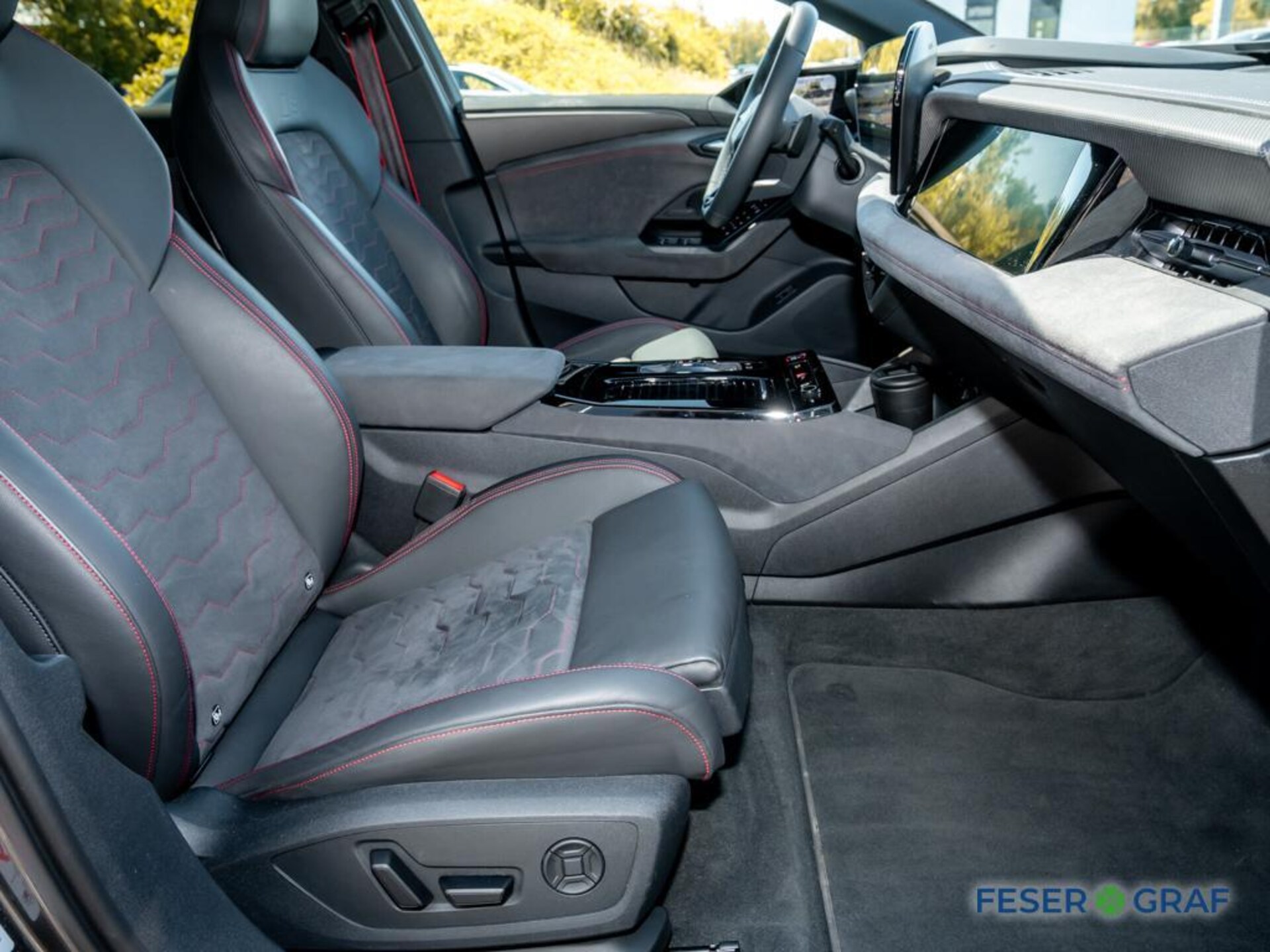 Audi S6 Avant e-tron