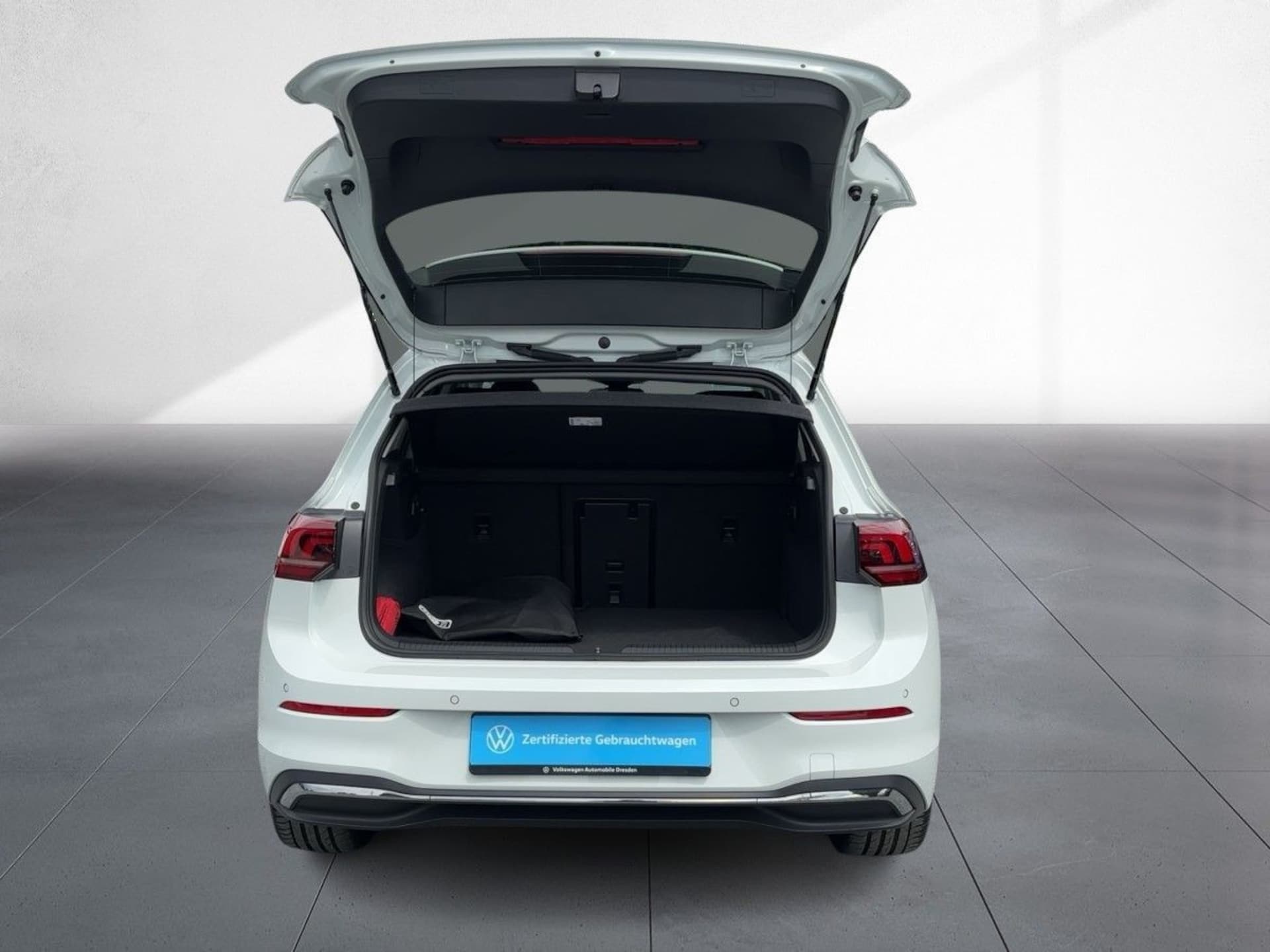 Volkswagen Golf Style