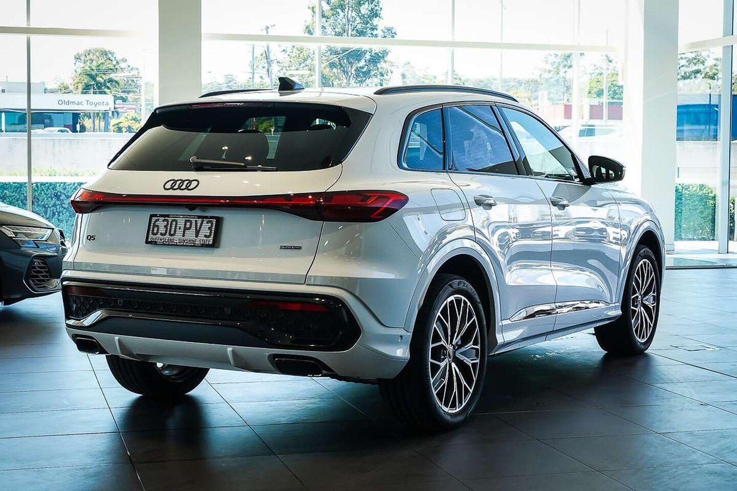 Image about Audi Q5 SUV TFSI quattro 200 kW sport
