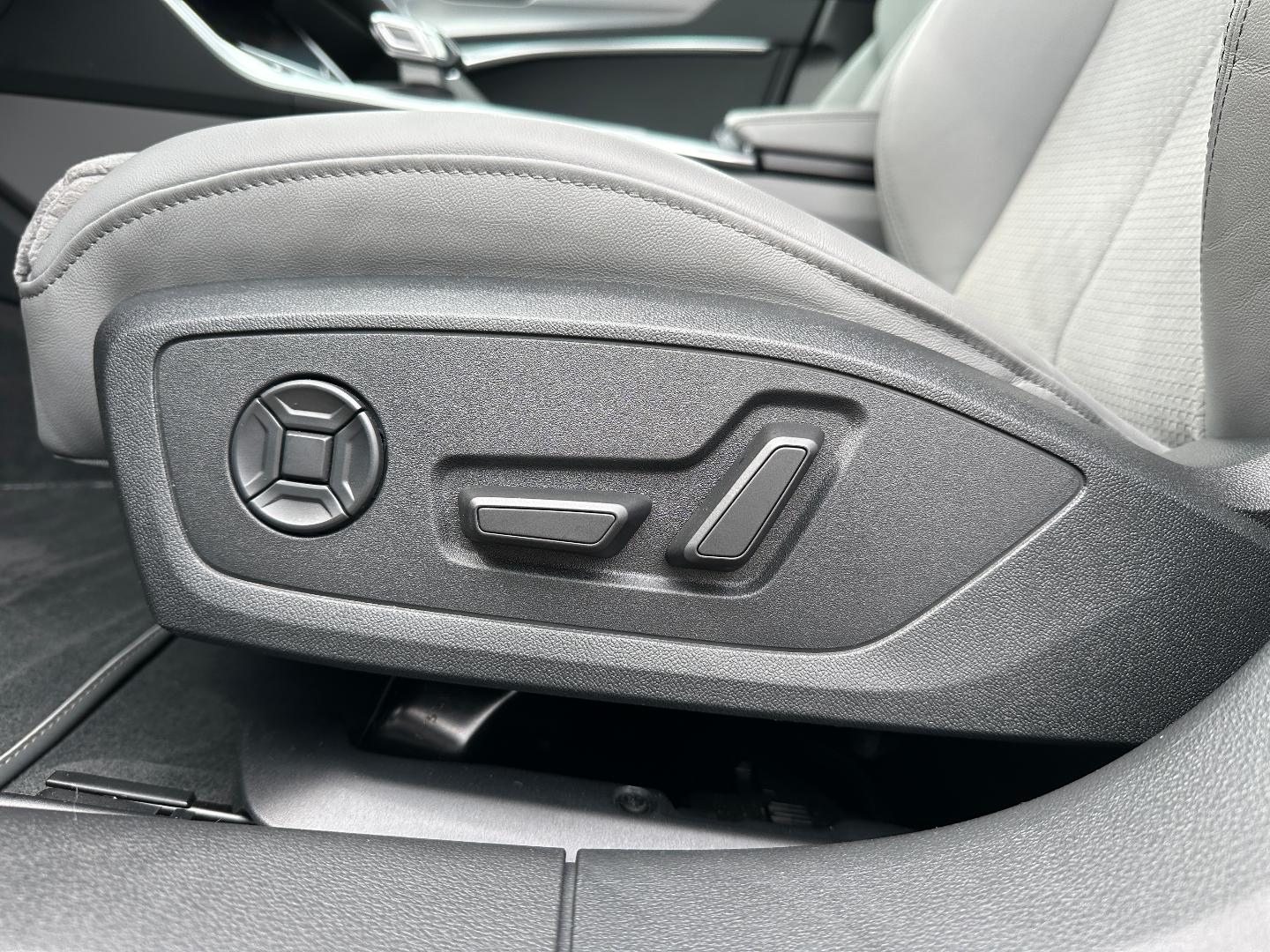 Image about Audi S6 Avant TDI quattro tiptronic