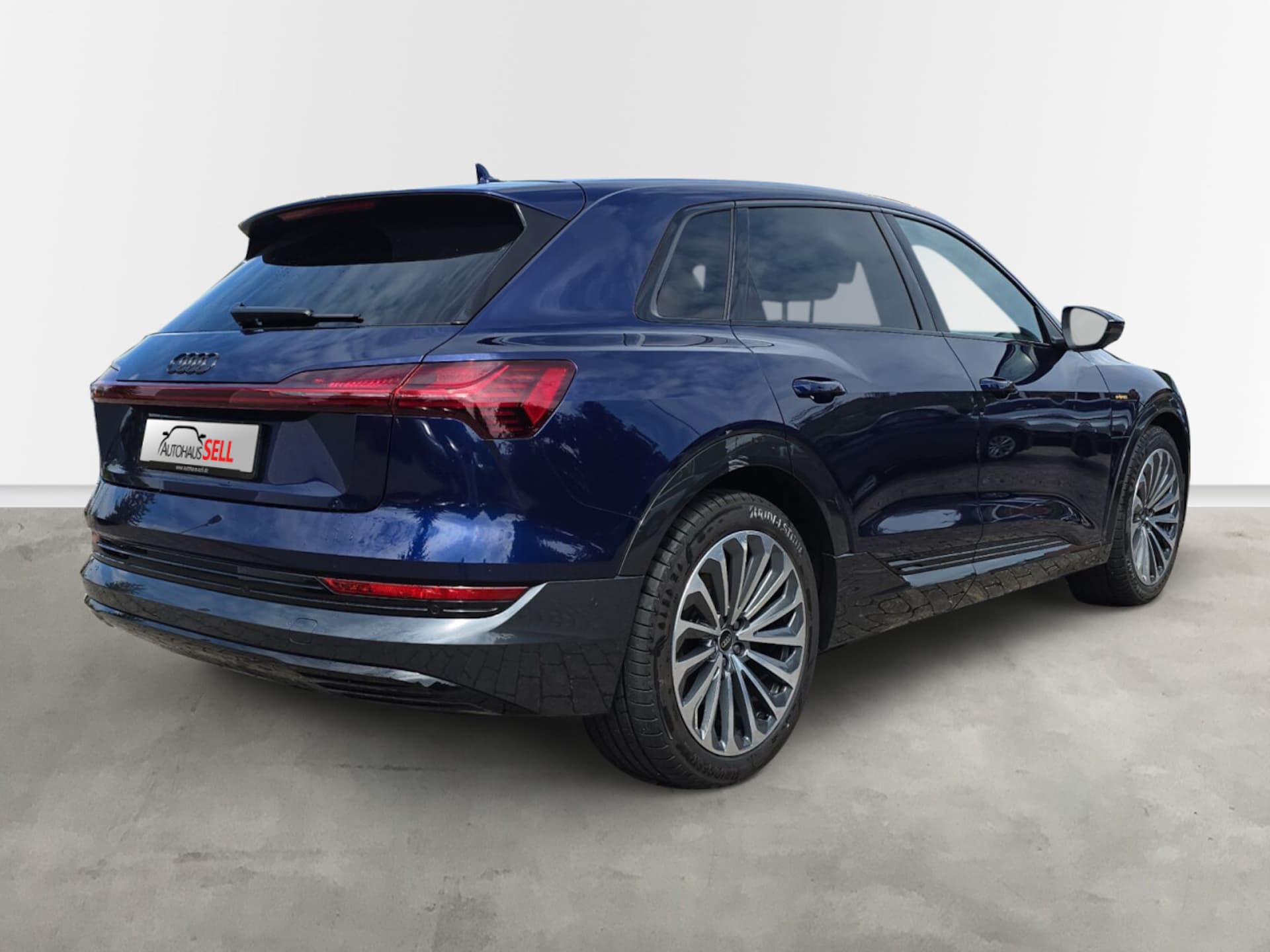 Audi e-tron advanced