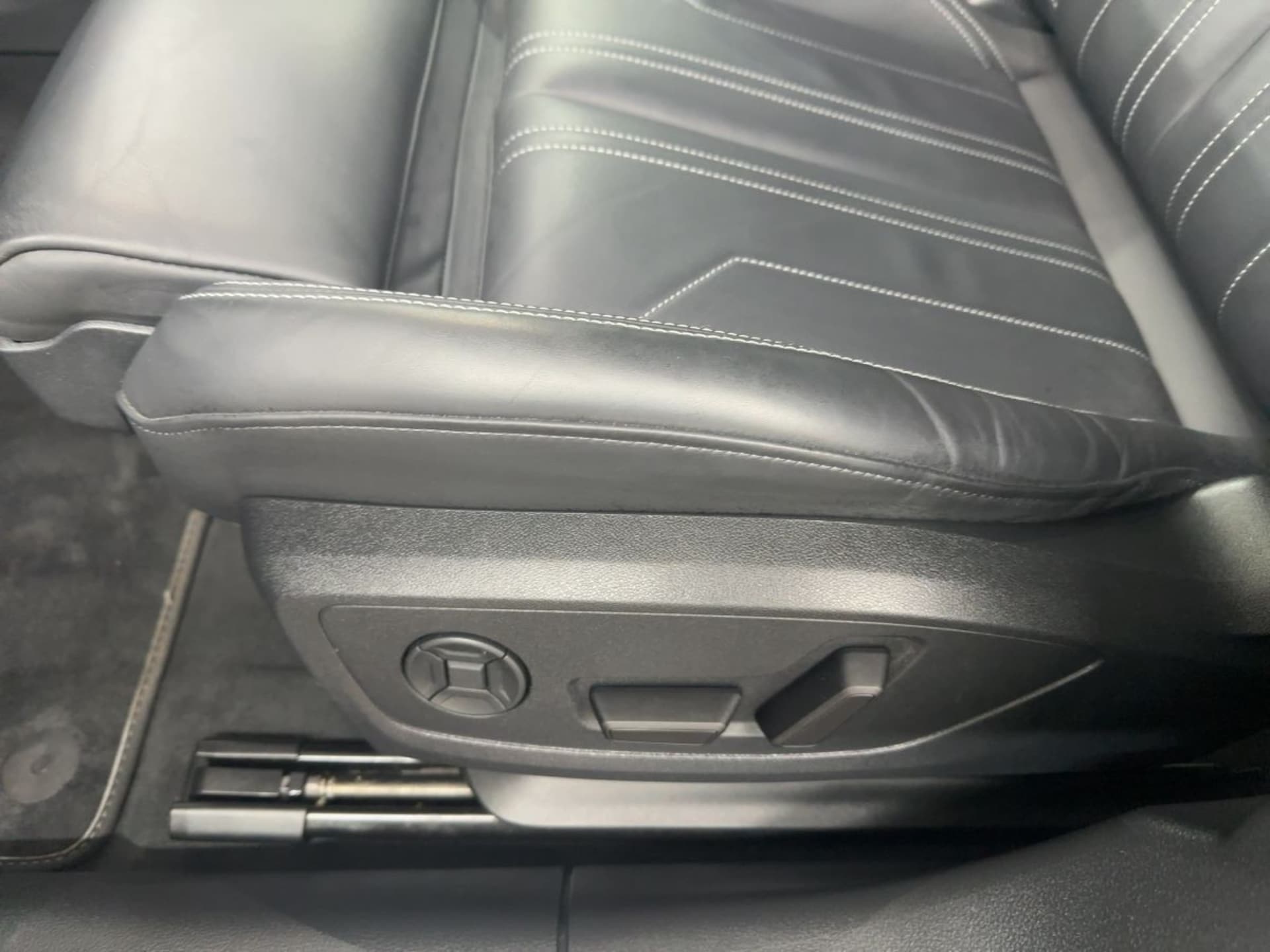 Audi S6 Avant