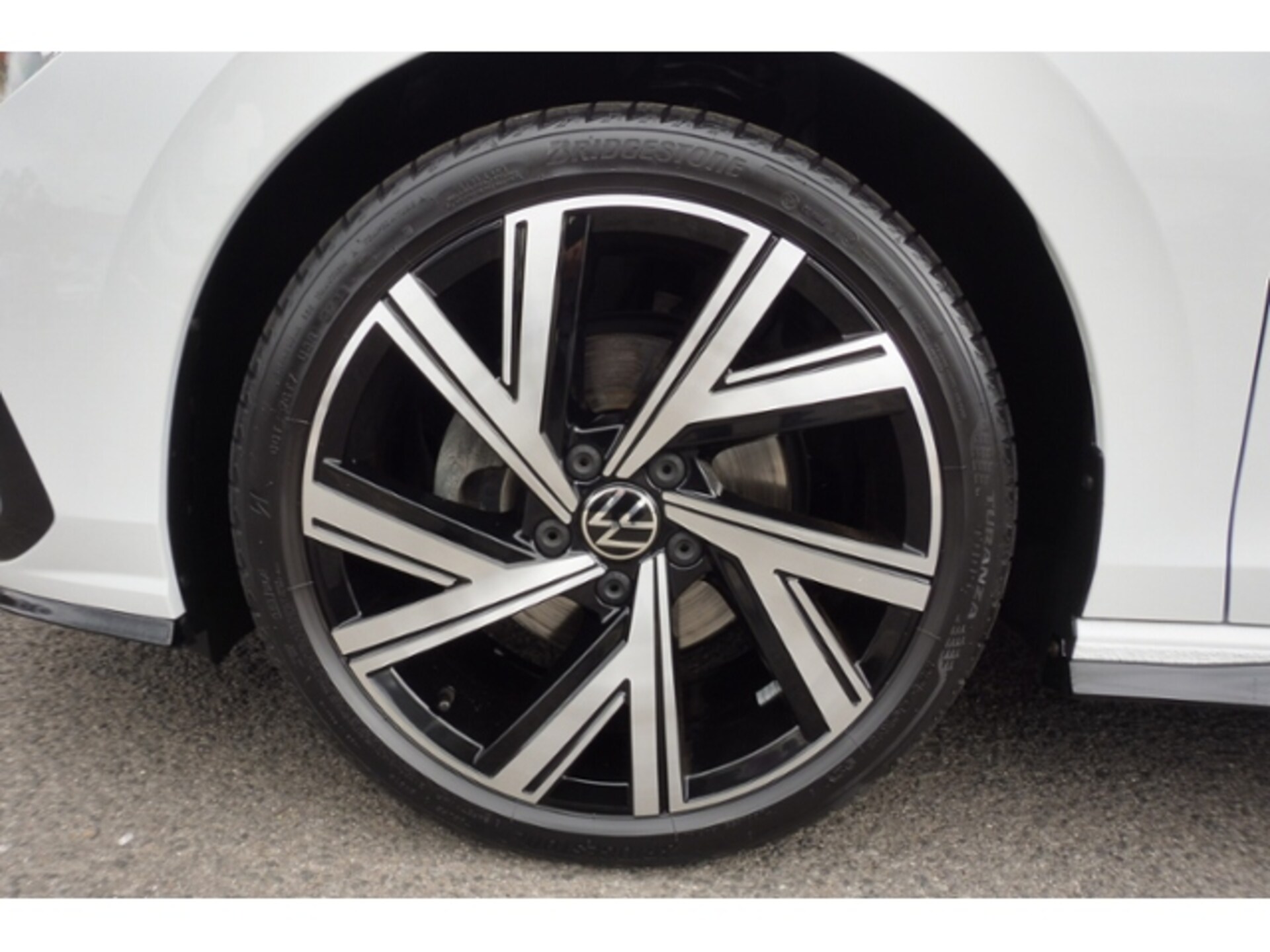 Volkswagen Golf Variant R-Line