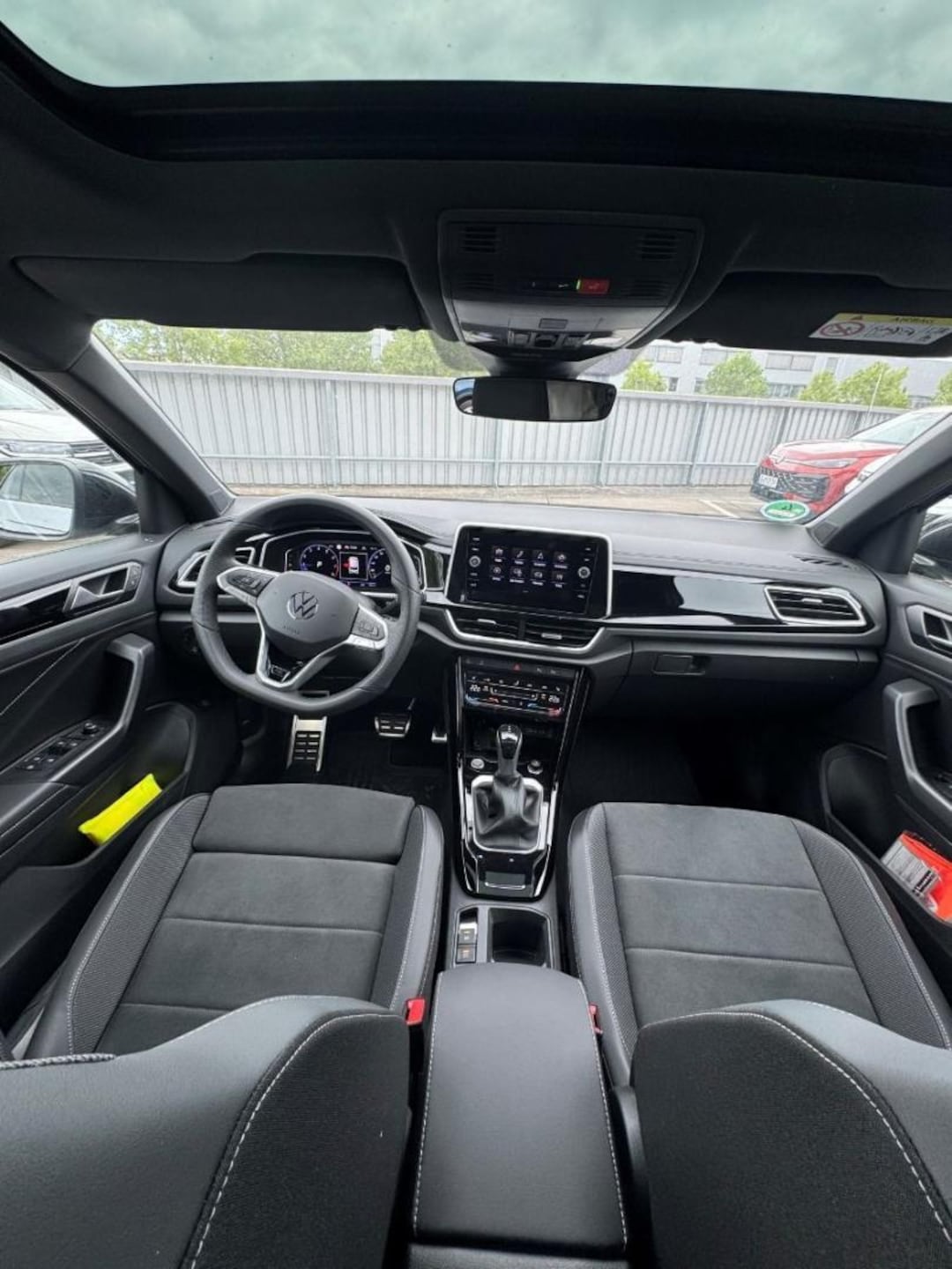 Volkswagen T-Roc R-Line
