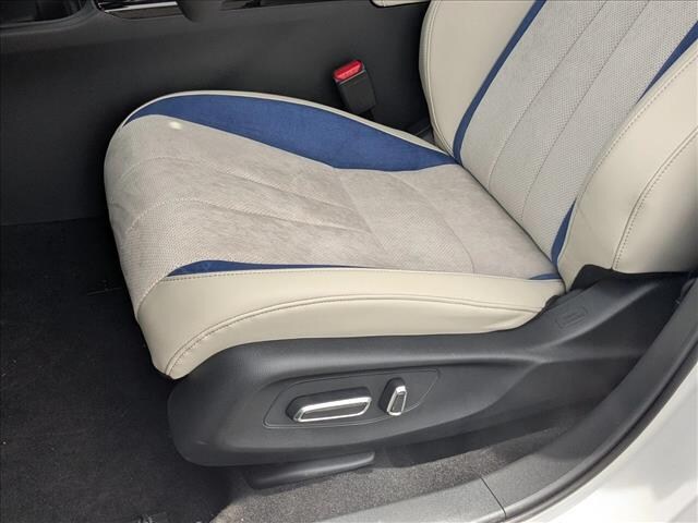 2025 Acura ADX