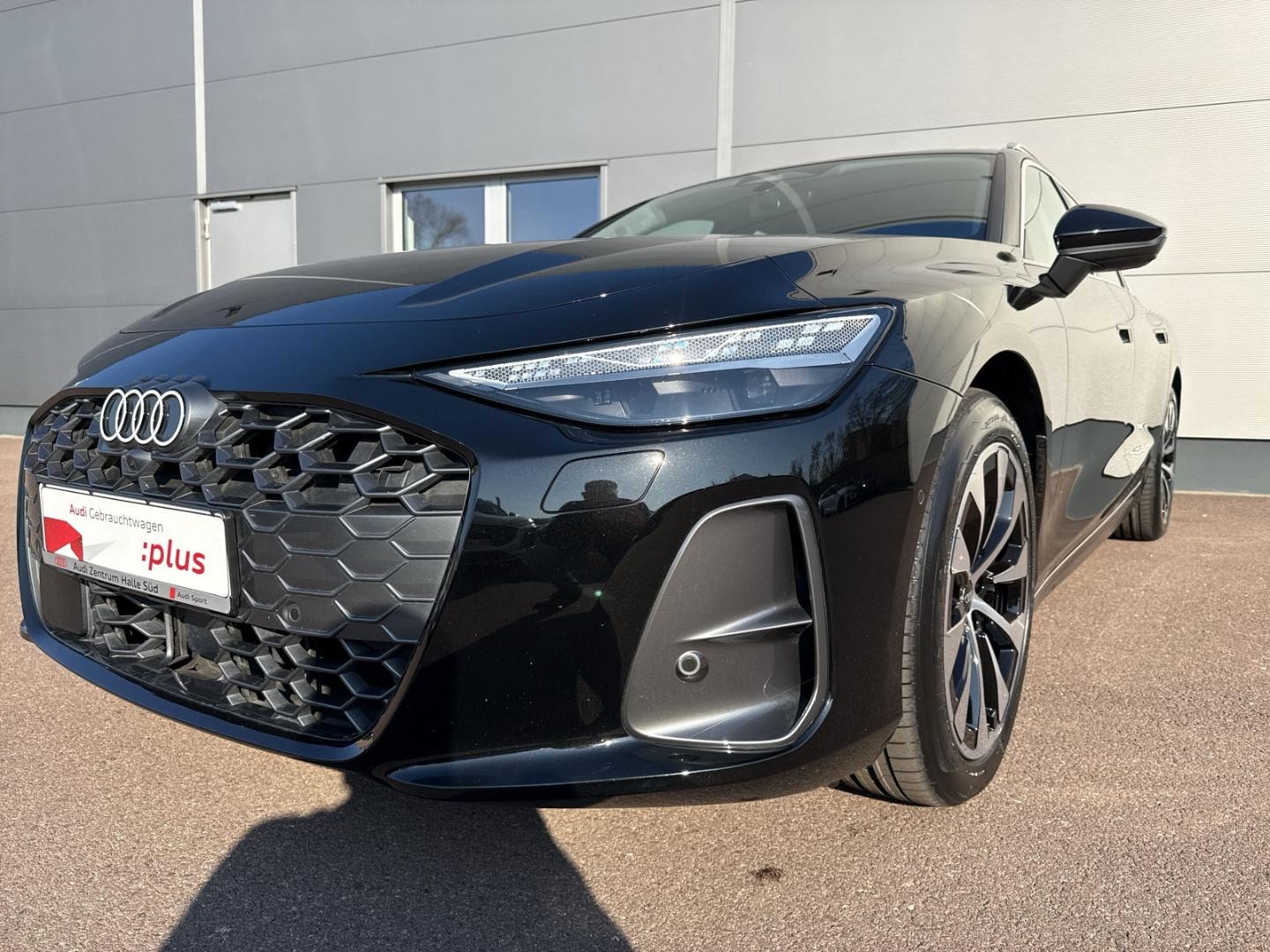 Bild über Audi A6 Avant TFSI 150 kW S tronic - für weitere Informationen kontaktieren Sie den Audi Partner