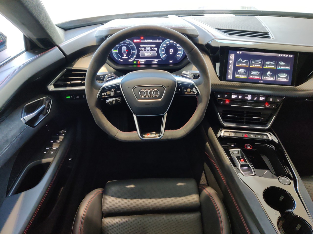 Image about Audi RS e-tron GT e-tron quattro