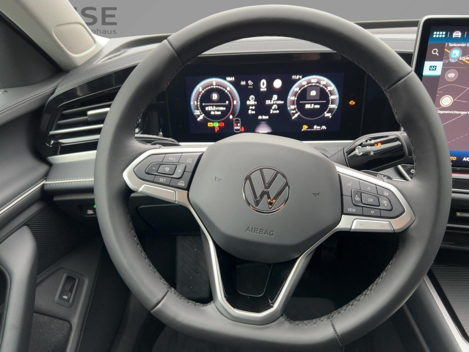 Volkswagen Passat – Bild 13