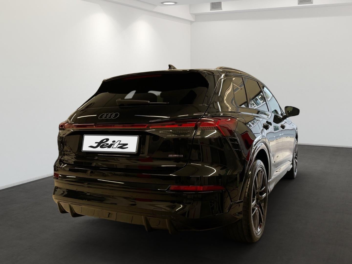 Bild über Audi Q4 SUV e-tron e-tron quattro performance 250 kW - für weitere Informationen kontaktieren Sie den Audi Partner