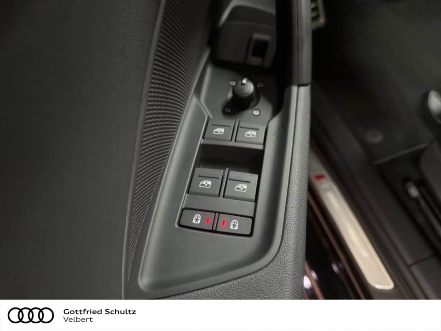 Bild über Audi A3 Sportback S line 35 TFSI S tronic - für weitere Informationen kontaktieren Sie den Audi Partner