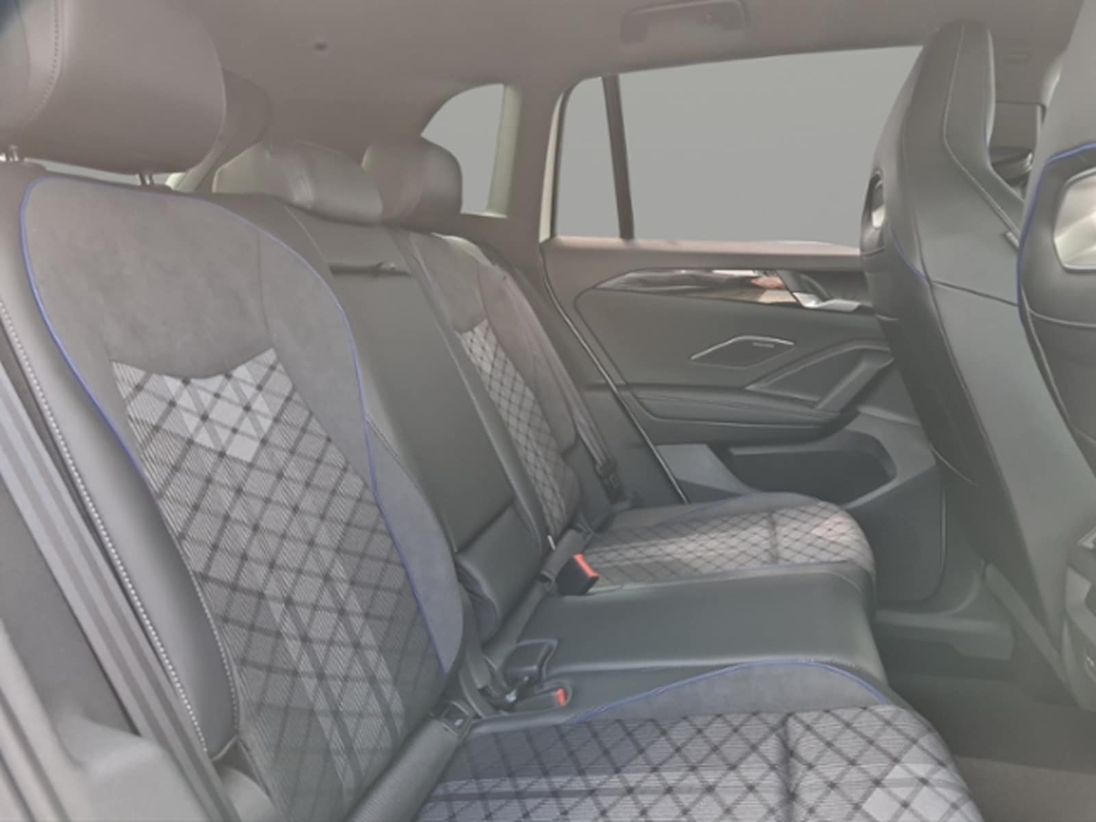 Volkswagen Tiguan – Bild 16