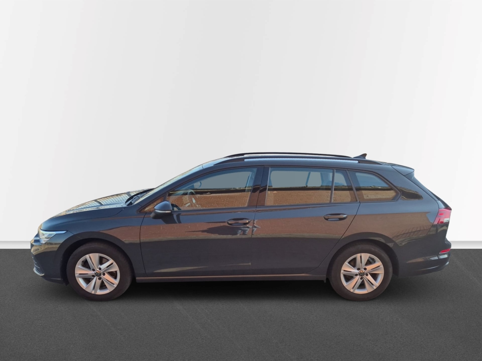 Volkswagen Golf Variant Life