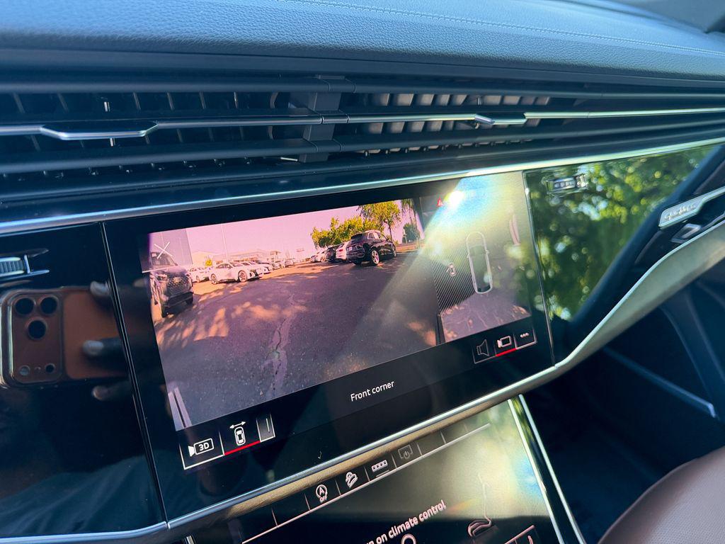 2025 Audi Q8 Premium Plus - Photo 23