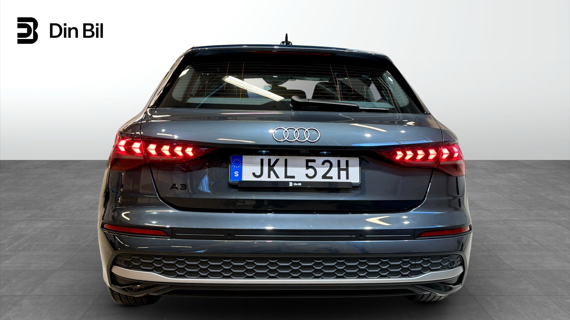 Bild som visar&nbsp;Audi A3 Sportback&nbsp;A3 Sportback 35 TFSI Proline advanced 150 hk S tronic - för mer information kontakta din Audi Partner