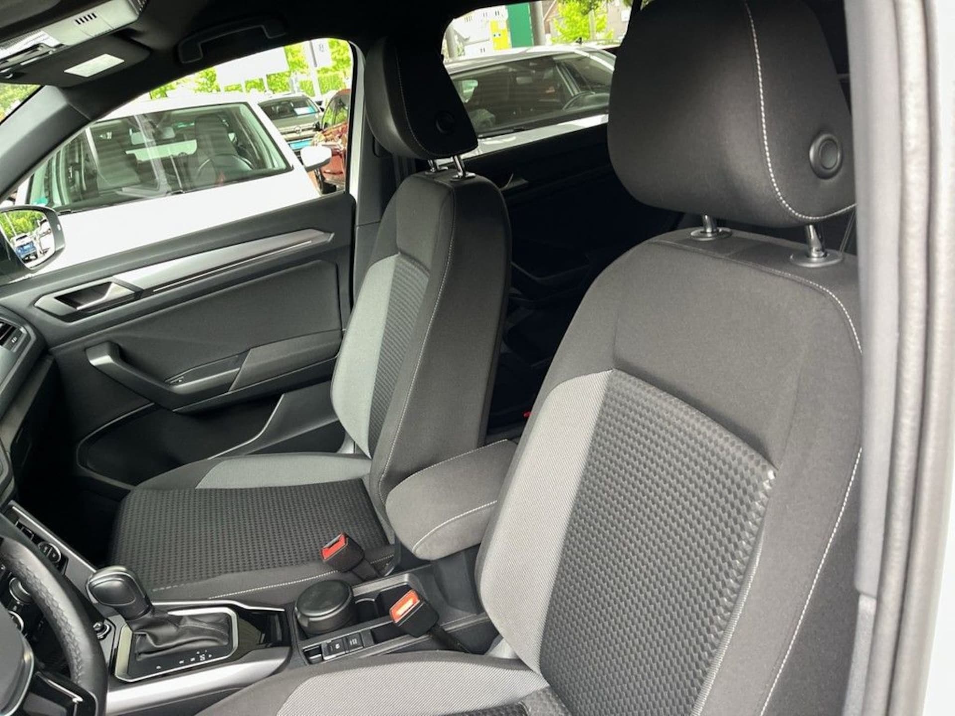 Volkswagen T-Roc Active