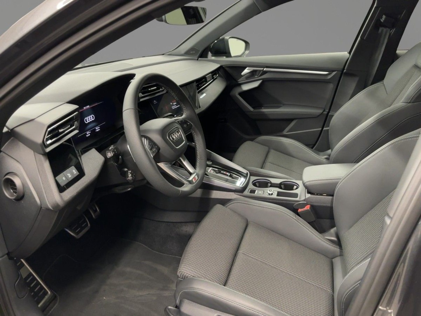 Bild über Audi A3 Limousine TFSI 110 kW S tronic - für weitere Informationen kontaktieren Sie den Audi Partner