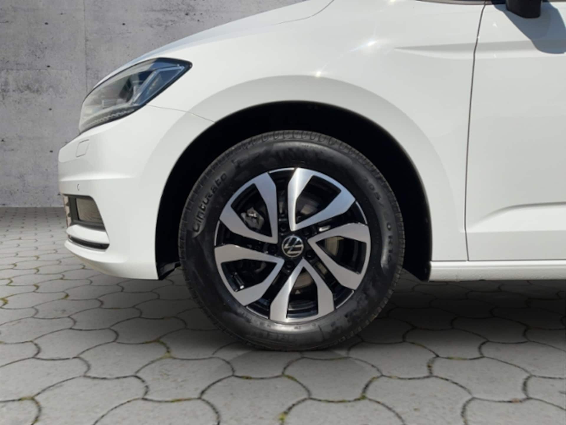 Volkswagen Touran Active