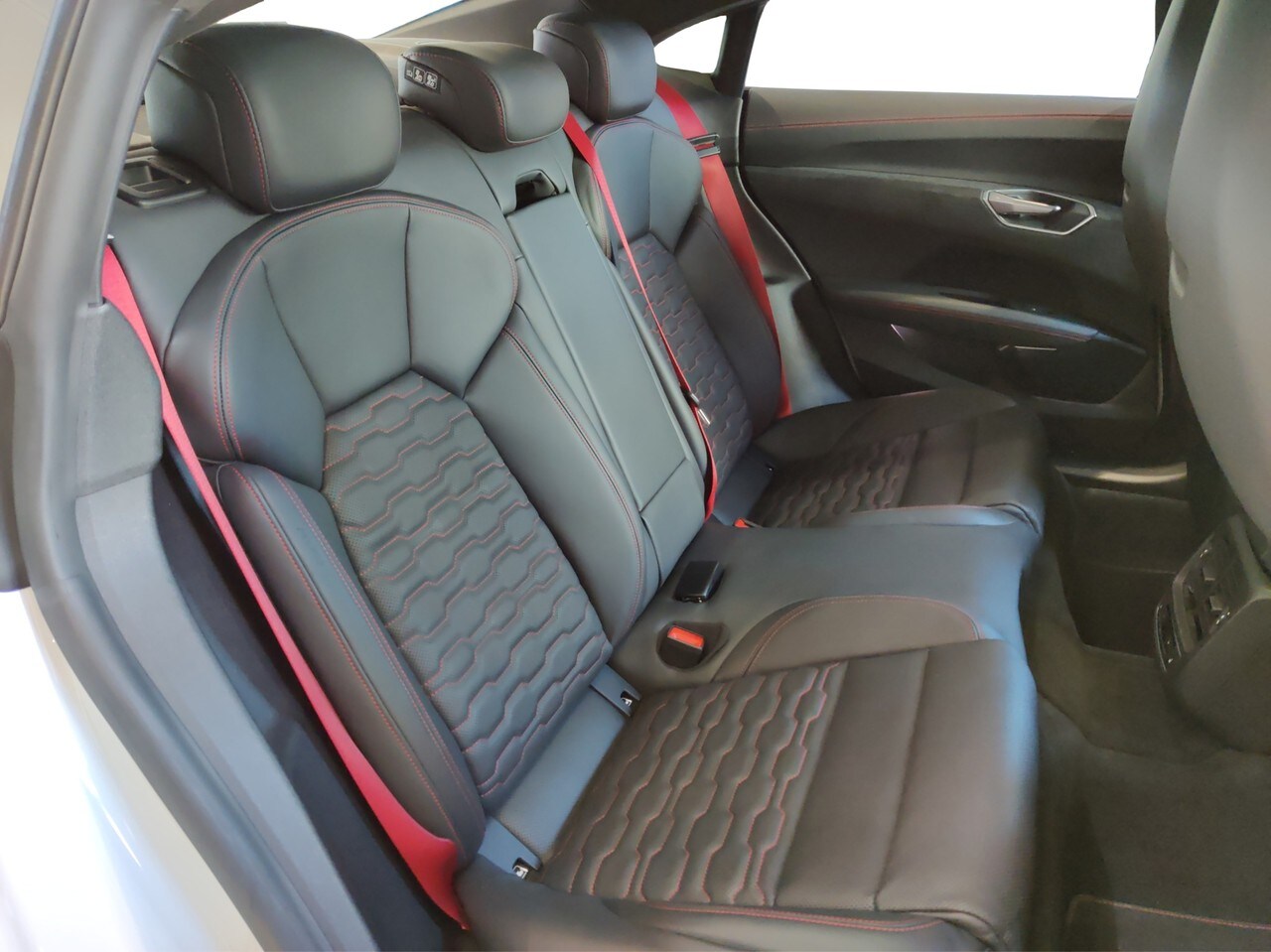 Image about Audi RS e-tron GT e-tron quattro