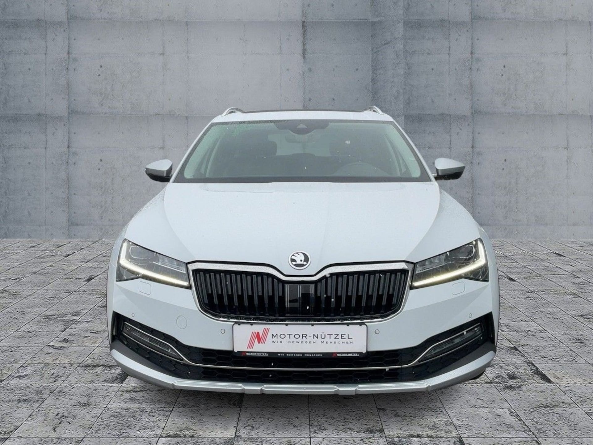 Skoda Superb Combi Scout